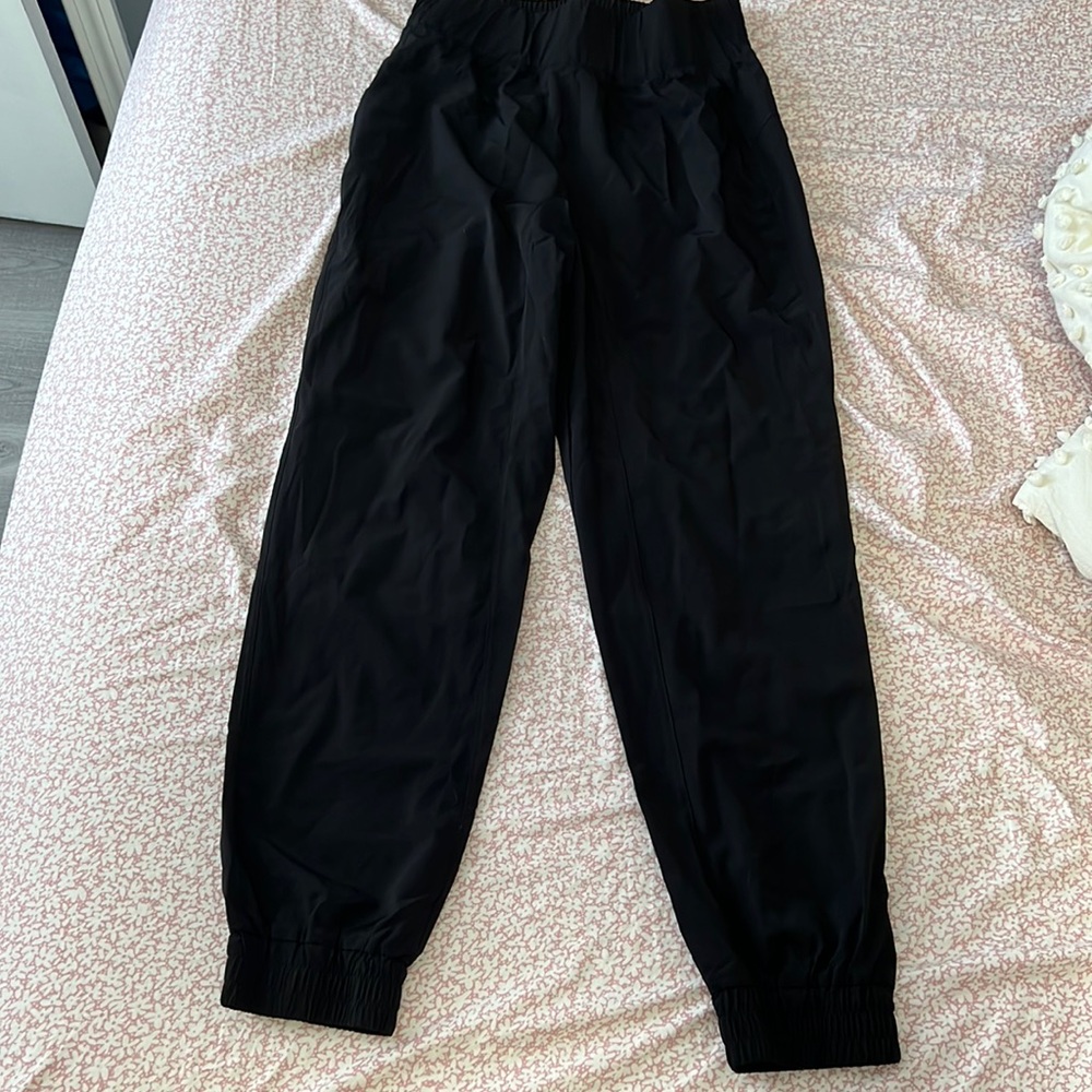 HALARA High Waisted Elastic Waistband Casual Joggers Size M